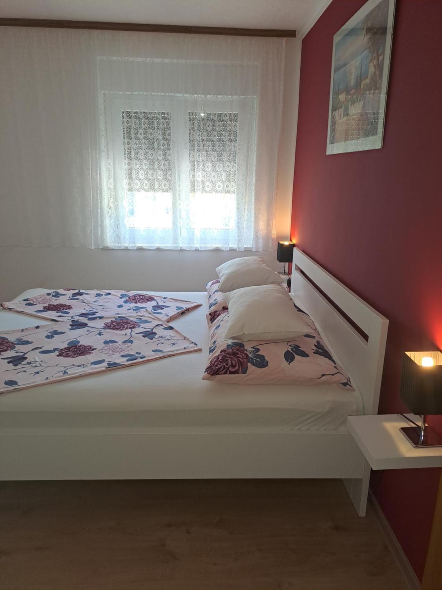 Studio Apartments Maslinik Krk Town Exterior photo